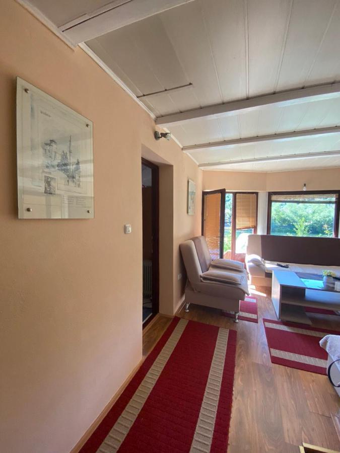 Villa Dino Kulen Vakuf Εξωτερικό φωτογραφία