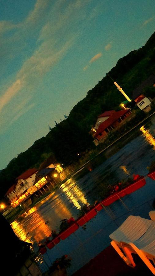 Villa Dino Kulen Vakuf Εξωτερικό φωτογραφία
