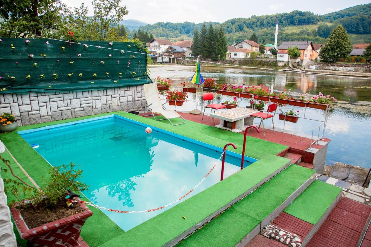 Villa Dino Kulen Vakuf Εξωτερικό φωτογραφία