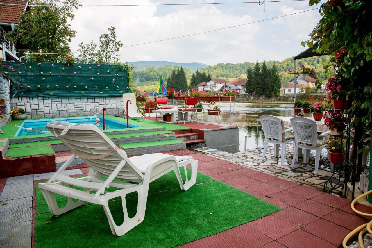 Villa Dino Kulen Vakuf Εξωτερικό φωτογραφία